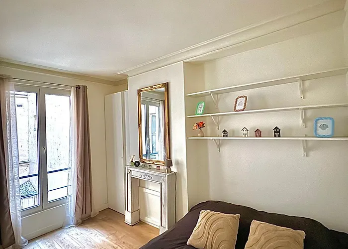 Modern & Central Apartment